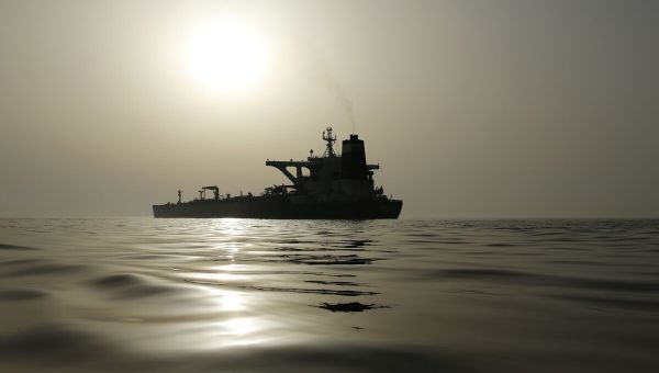 US Slaps Sanctions on Network Shipping Iranian Oil to China