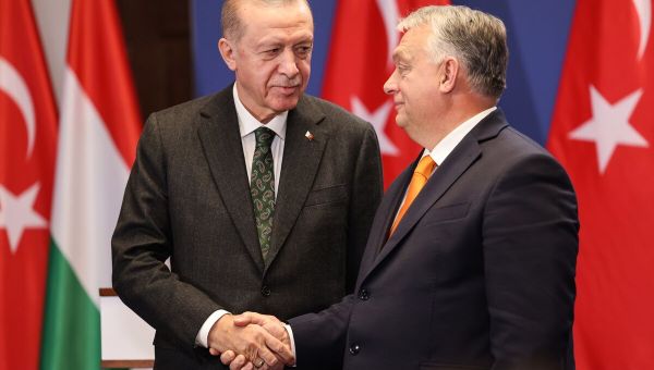 Orban Pursues His Ukraine Peace Mission With Visit to Turkey