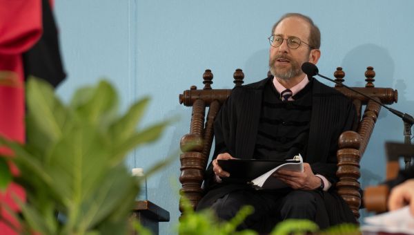 Garber Joins More Than 180 University Leaders in Statement Against ‘Political Interference’ With Higher Ed | News | The Harvard Crimson