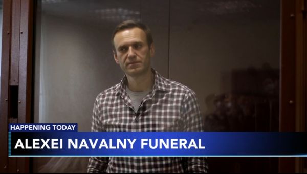 Hearse Drivers Refuse To Take Alexei Navalnys Body To Moscow Funeral