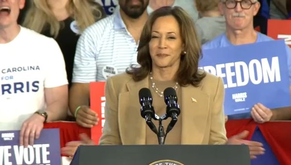 Kamala Harris makes final weekend push for North Carolina voters