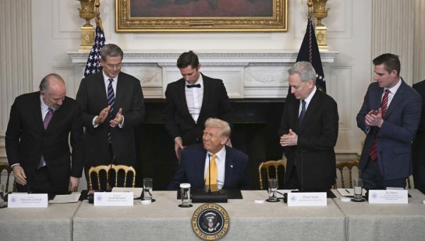 Biggest Trump Coin Investors Are Offered Special Access