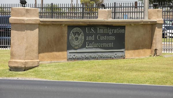 She’s Researching Aging. ICE Has Her Behind Bars