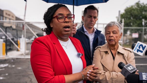 New Jersey Rep. LaMonica McIver charged by DOJ over incident with ICE agents