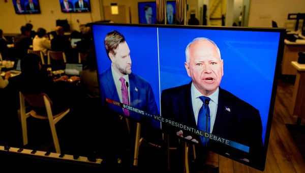Walz reveals his son witnessed a shooting during debate exchange on guns