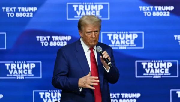 Old Man Trump Abruptly Ends Town Hall To Listen To Music, Cooked On Xi