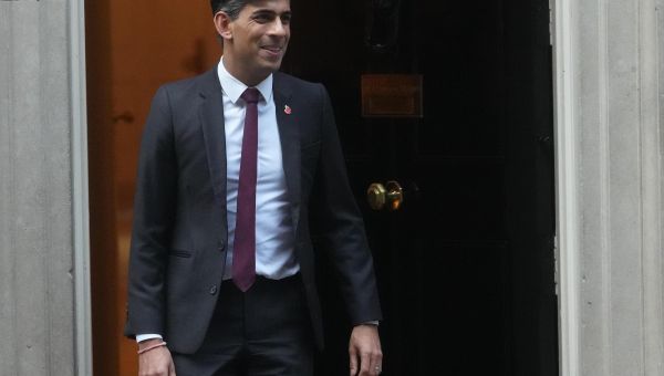 Multiple cabinet ministers resign as reshuffle expected today
