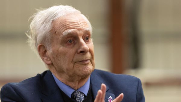 Holocaust survivor visits Watford Workshop ahead of Memorial Day