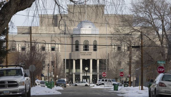 EDITORIAL: Budget games in Carson City