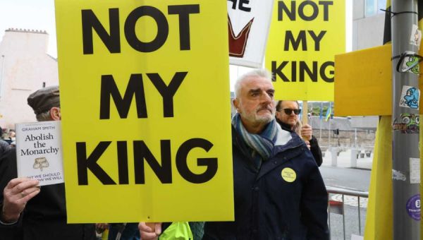 Former SNP MP joins protest as royals attend Holyrood anniversary celebrations