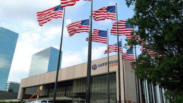 Woman firing rifle killed by officers at Joel Osteen’s church