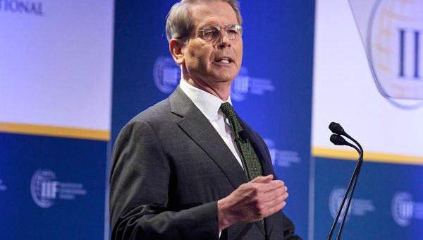 US and Ukraine sign agreement creating investment fund