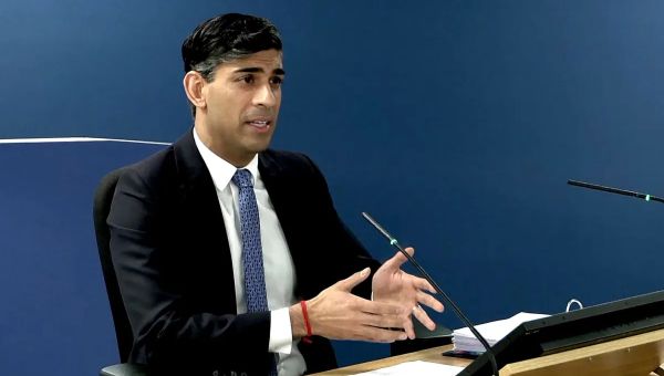 Covid Inquiry: Sunak defends Eat Out to Help Out scheme