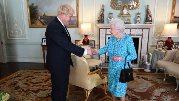 Queen Elizabeth II ‘died of bone cancer’, claims Boris Johnson in new book