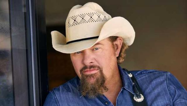 ‘America lost a legend today’: Oklahoma leaders, music stars react to Toby Keith’s death