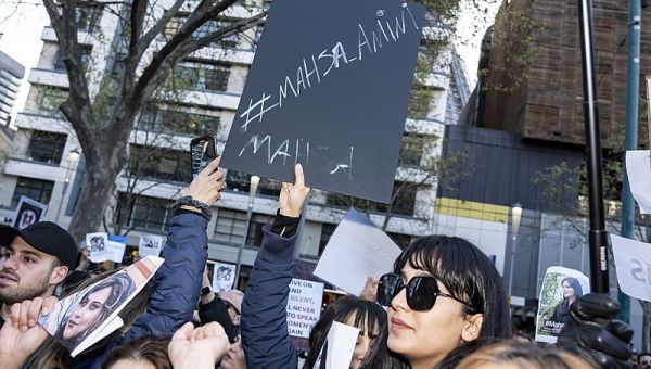 Iran: Journalist says Mahsa Amini’s death is a ‘tipping point’ in the country – EconoTimes