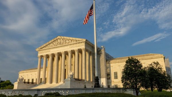Supreme Court leaves in place lower court decision banning emergency abortions in Texas