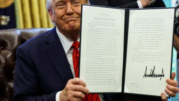 Minnesota, 19 others, sue Trump over funding cut threats
