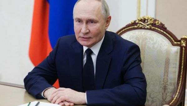 Putin Declares One-Day Easter Truce in Ukraine War