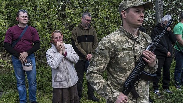 2 killed, 10 hurt as Russian missile hits museum