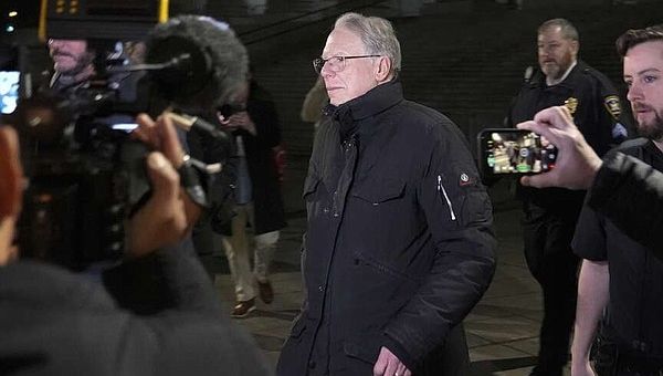 Jury finds LaPierre abused NRA funds