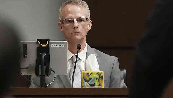 During sentencing hearing for gunman, survivors of 2022 July Fourth parade mass shooting describe chaos | Jefferson City News-Tribune