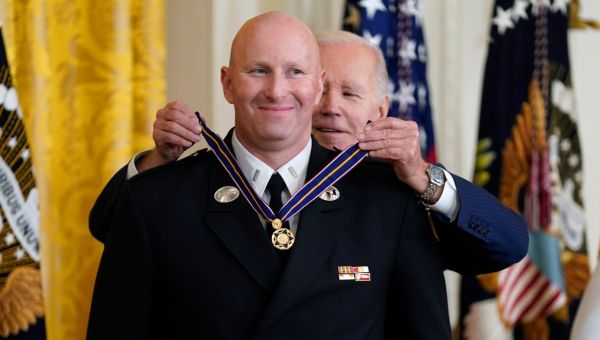 'True Heroism:' Biden Honors 9 With Medal of Valor, Including 2 NYPD Cops Killed During 911 Call