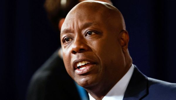 Tim Scott, asked about auto strikes, praises past firing of striking federal workers
