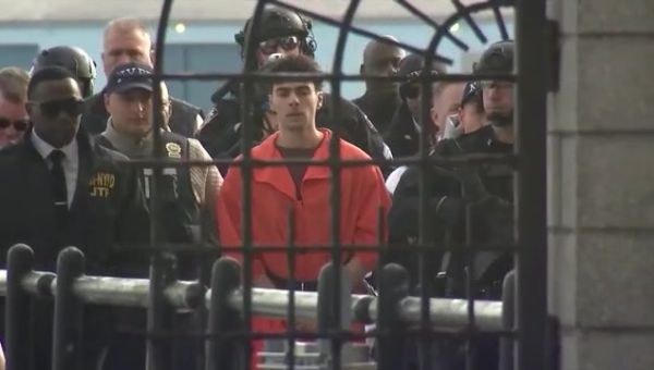 Luigi Mangione pleads not guilty to state murder and other charges in United Healthcare CEO’s death – WSVN 7News | Miami News, Weather, Sports | Fort Lauderdale