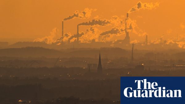 World close to ‘irreversible’ climate breakdown, warn major studies