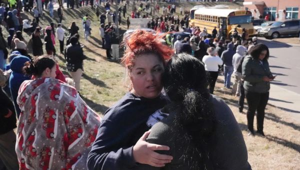 1 student killed, 1 hurt in shooting at Nashville high school; suspect dead from self-inflicted wound