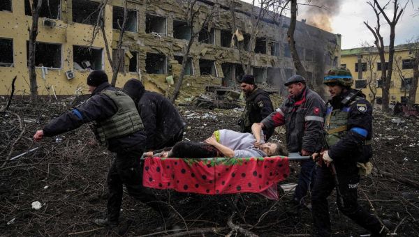 A stark reminder of the human cost of Putin’s war: Tom Randall reviews ’20 Days in Mariupol’