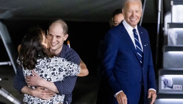 Tears of joy as freed American prisoners arrive home