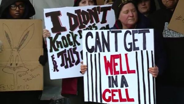 Protesters gather in Salem about undoing Measure 110