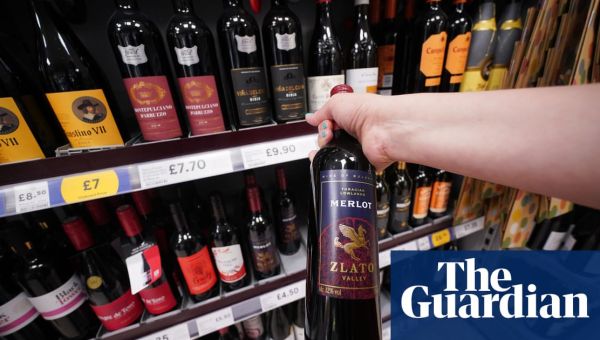 Pint of wine anyone? UK looks to bring back 'silly measure'