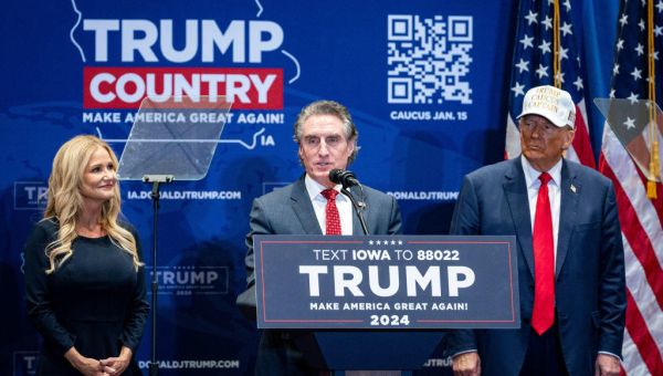 Burgum endorses Trump on eve of Iowa caucuses