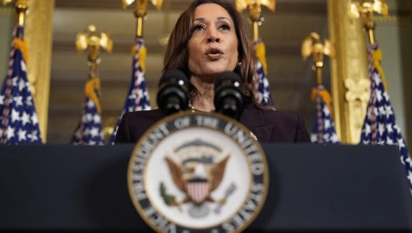 Harris set to raise $1.4 million at Berkshires fundraiser