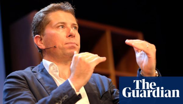 Former foreign policy adviser to three UK PMs appointed as UN aid chief