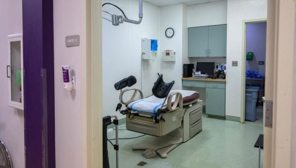 One Year after Dobbs, Abortion Bans Are Harming Reproductive Care, Ob-Gyns Say