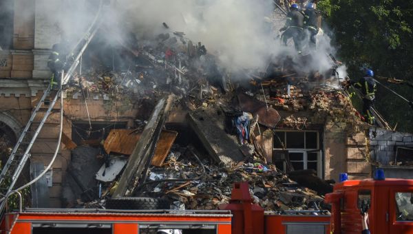 Russian strikes kill at least 8 in Ukraine – La Prensa Latina Media