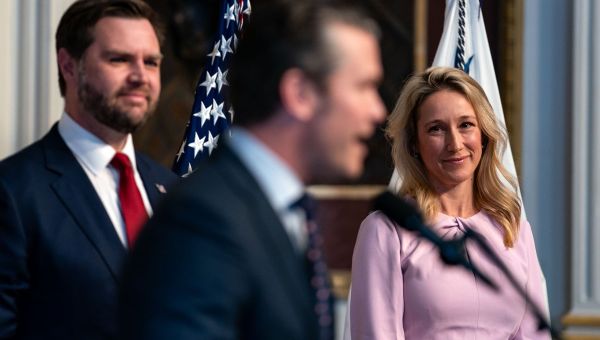Who is Jennifer Rauchet, wife of Pete Hegseth said to have been included on Signal chat about Yemen attack?
