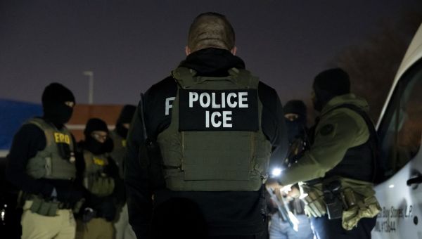 Democratic mayor of Newark arrested by federal agents at protest amidst escalating deportation campaign