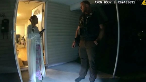 Officer shoots black woman dead after she calls 911, bodycam footage shows