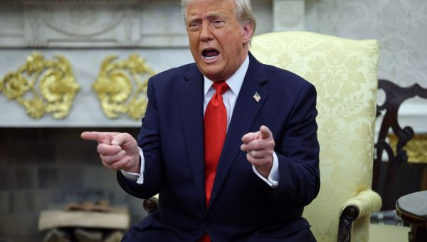 Donald Trump’s TRUMP Memecoin Jumps 70% on President’s Dinner Event for Token Holders