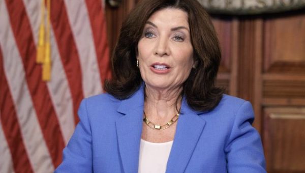 Former Gov. Hochul aide Linda Sun and husband arrested on federal charges after raid on L.I. home