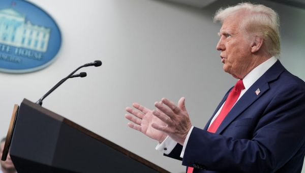 D.C. Crash May Have Been Due to Helicopter Pilot’s Night Vision Goggles