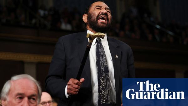 Congressman Al Green removed from Trump address after heckling president