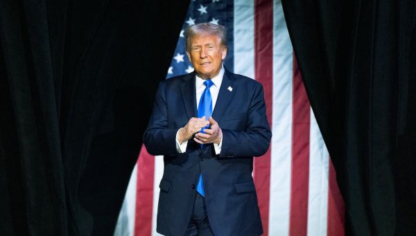 Army plans for a potential parade on Trump’s birthday call for 6,600 soldiers, AP learns – The Boston Globe