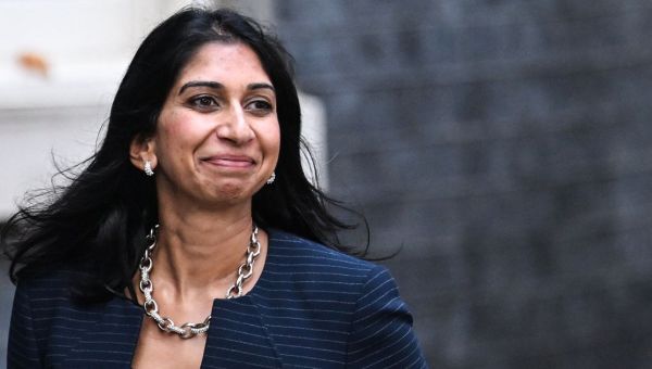 Tory MP Says He ‘Does Not Trust’ Suella Braverman Over Manston Migrant Crisis