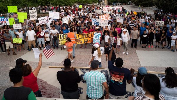 What does a sanctuary city mean? Los Angeles adopts sanctuary city ordinance